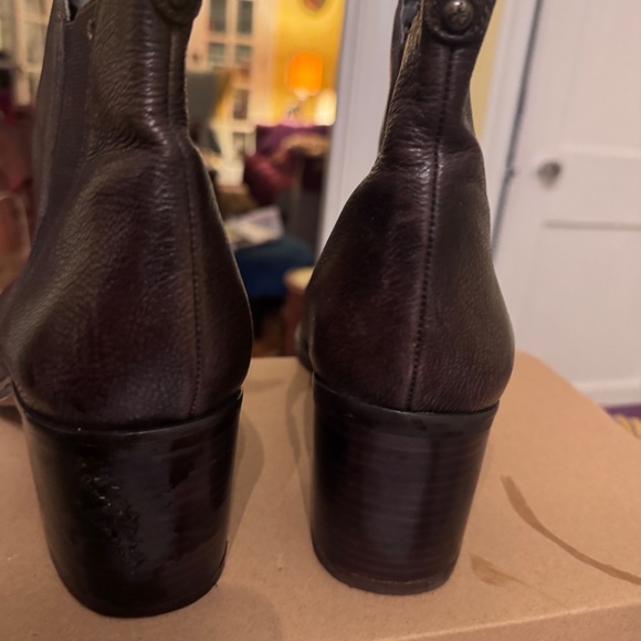 Sam Edelman Brown Suede Chelsea Ankle Boots Sz 12 M - Picture 9 of 10